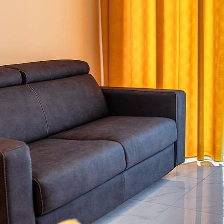 Saint Julian's Stylish Seafront Spinola Apartment מראה חיצוני תמונה